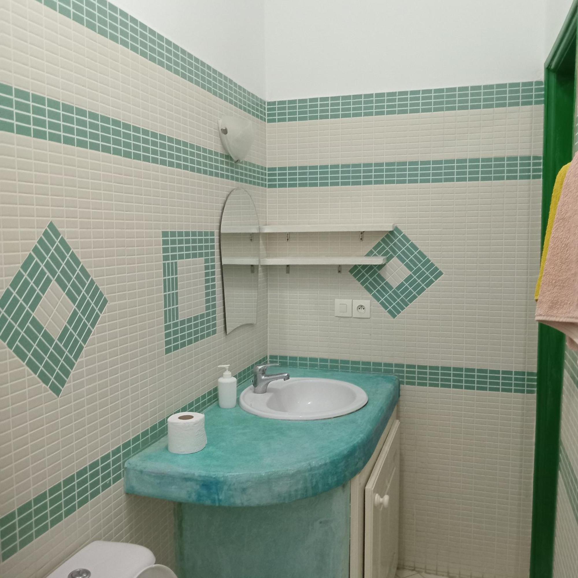 Keur Diam - Maison De La Paix Saly Portudal Bagian luar foto